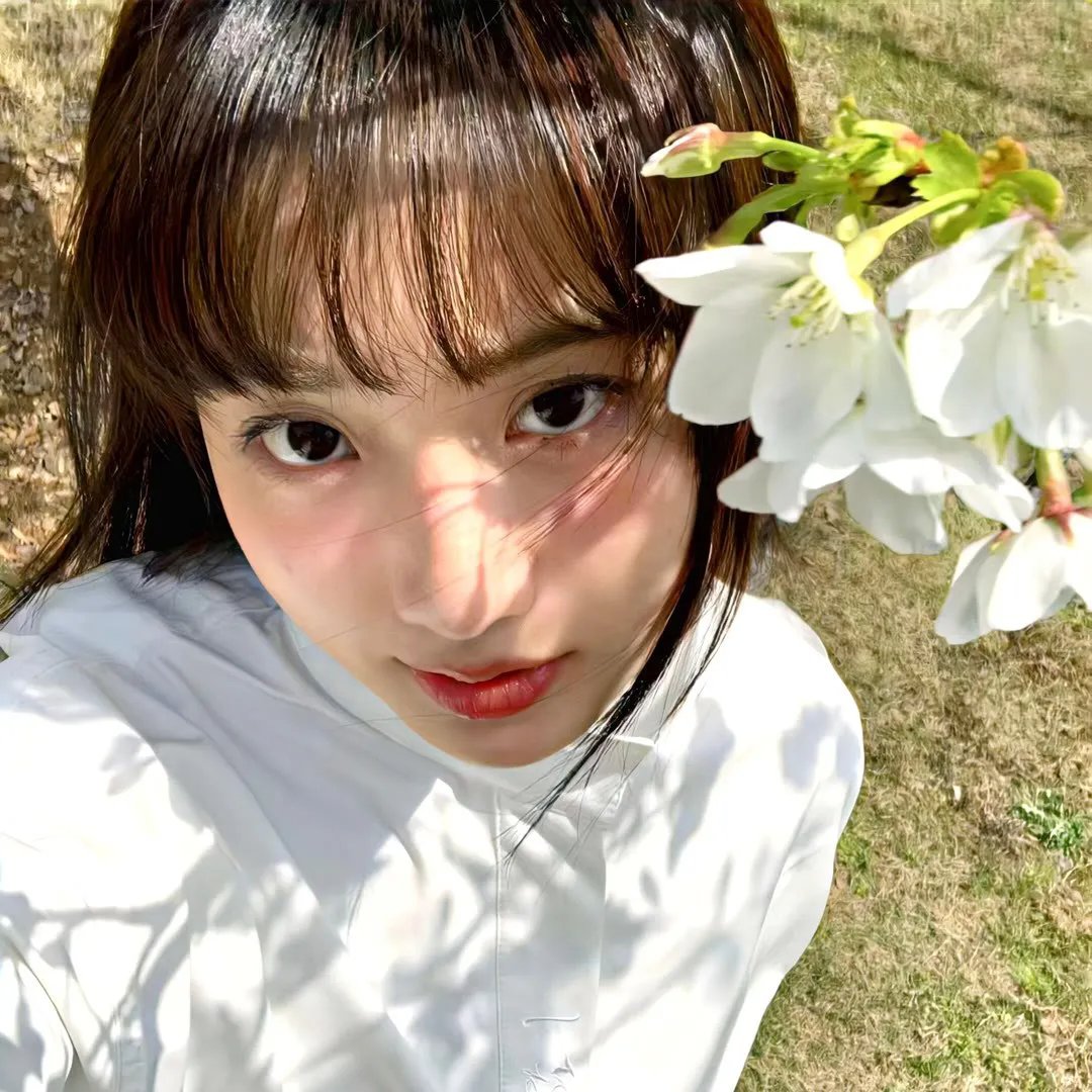 全家偷听反派心声，我负责篡改