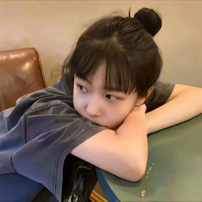 两个玛吉·摩尔